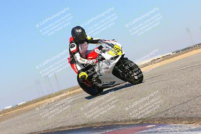 media/Mar-07-2022-Fun Track Dayz (Mon) [[9cc4a7dca7]]/Novice Group/145pm (Grapevine)/